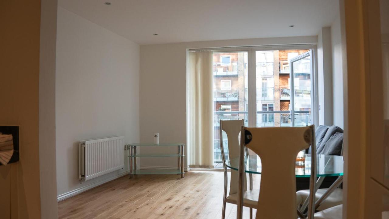 Cosy One-Bed Apartment In Central Londres Extérieur photo